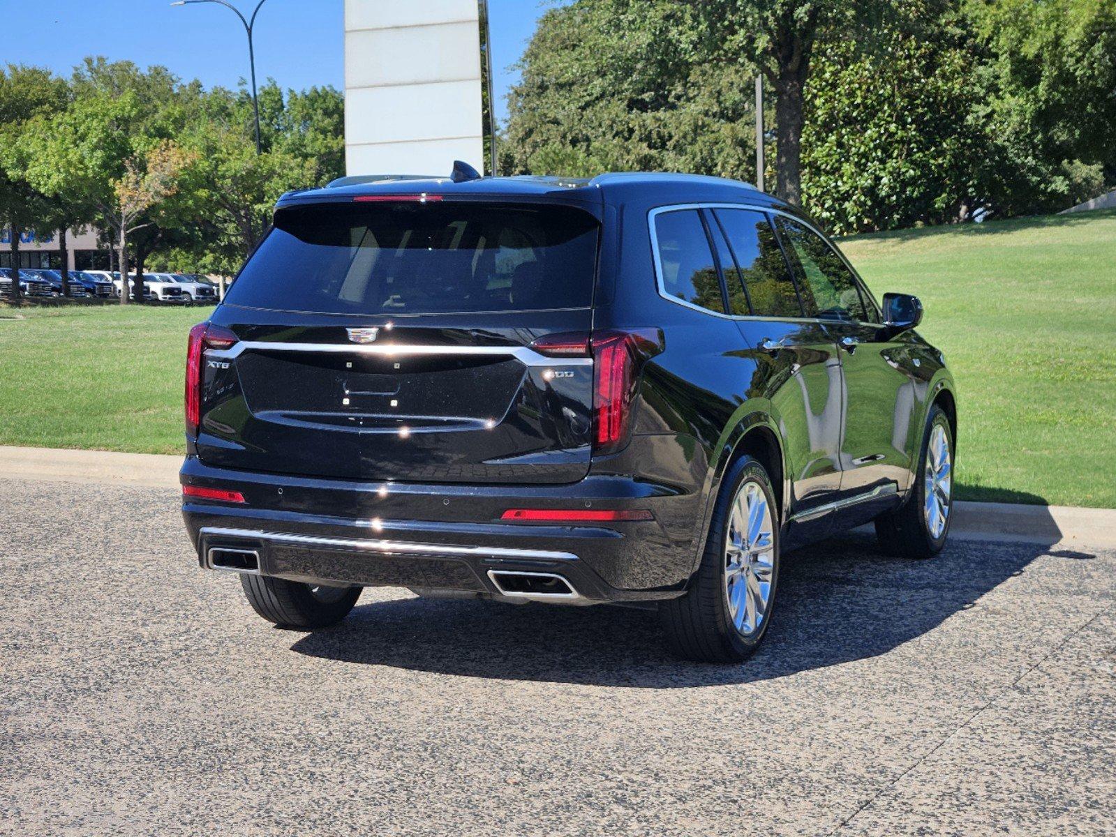 2022 Cadillac XT6 Vehicle Photo in HOUSTON, TX 77079-1502