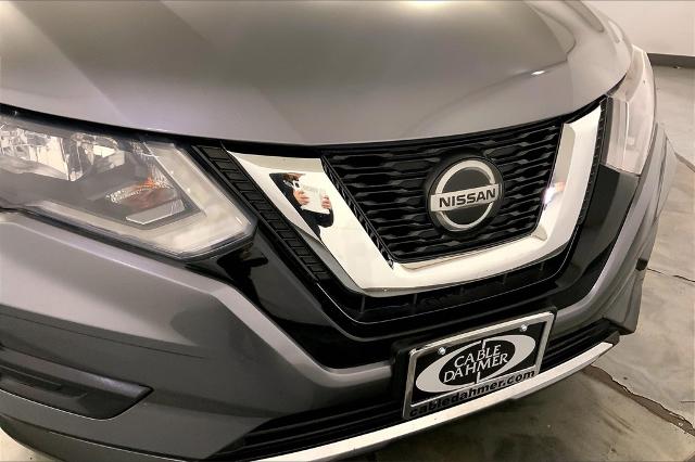 2019 Nissan Rogue Vehicle Photo in Lees Summit, MO 64086