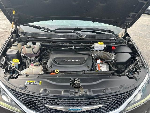 2020 Chrysler Pacifica Vehicle Photo in Canton, MI 48188