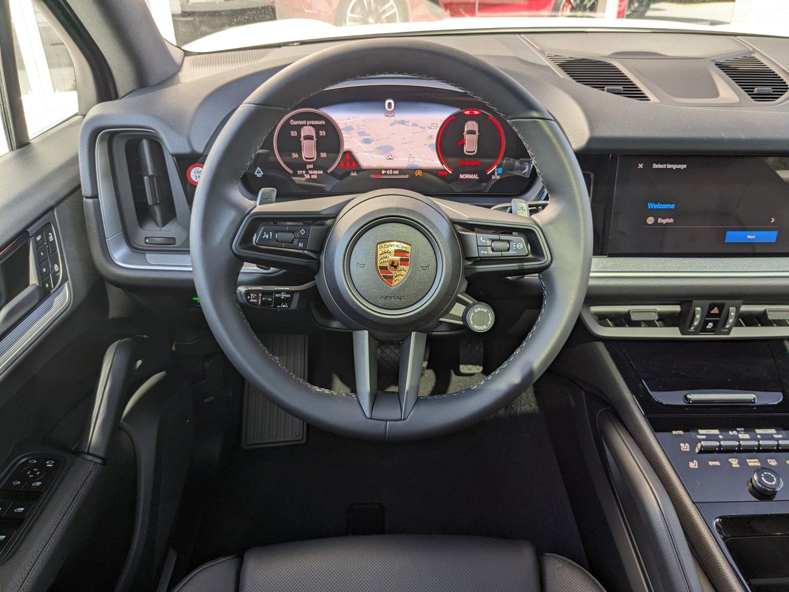 2024 Porsche Cayenne Vehicle Photo in Maitland, FL 32751