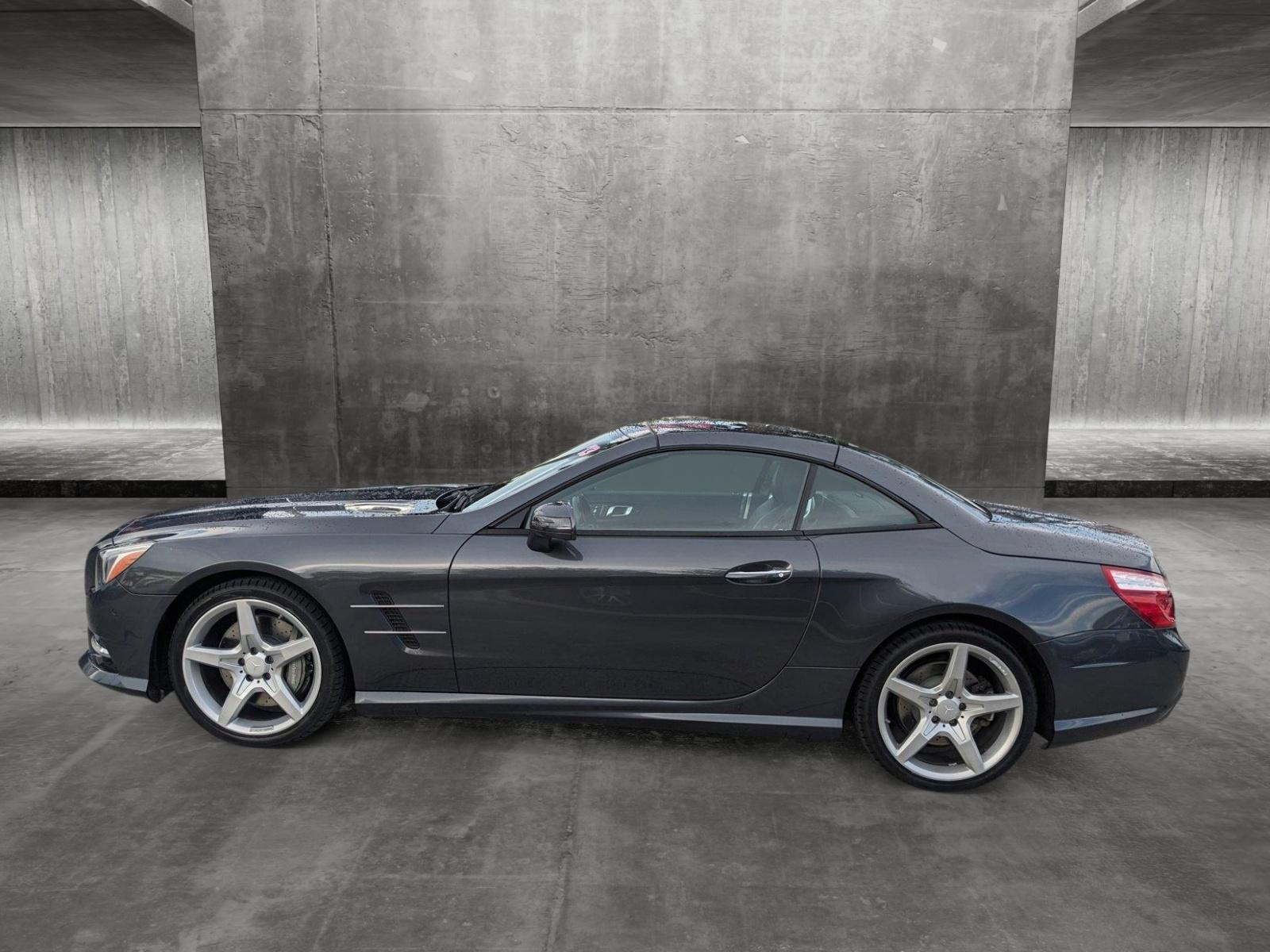 2013 Mercedes-Benz SL-Class Vehicle Photo in MIAMI, FL 33172-3015