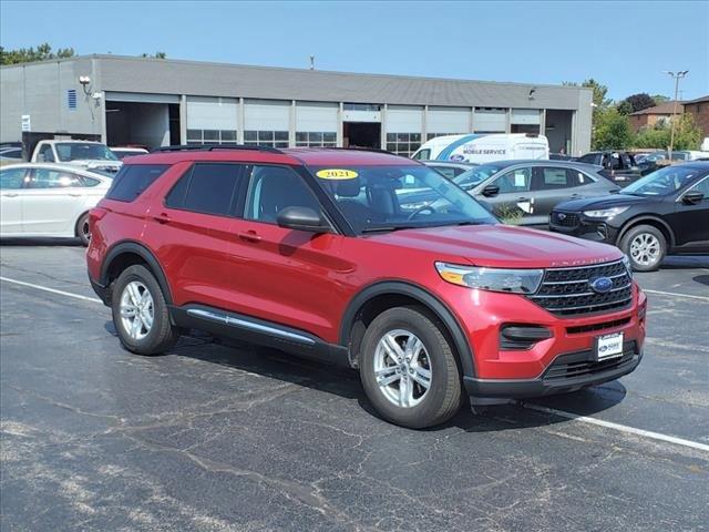 2021 Ford Explorer Vehicle Photo in Saint Charles, IL 60174