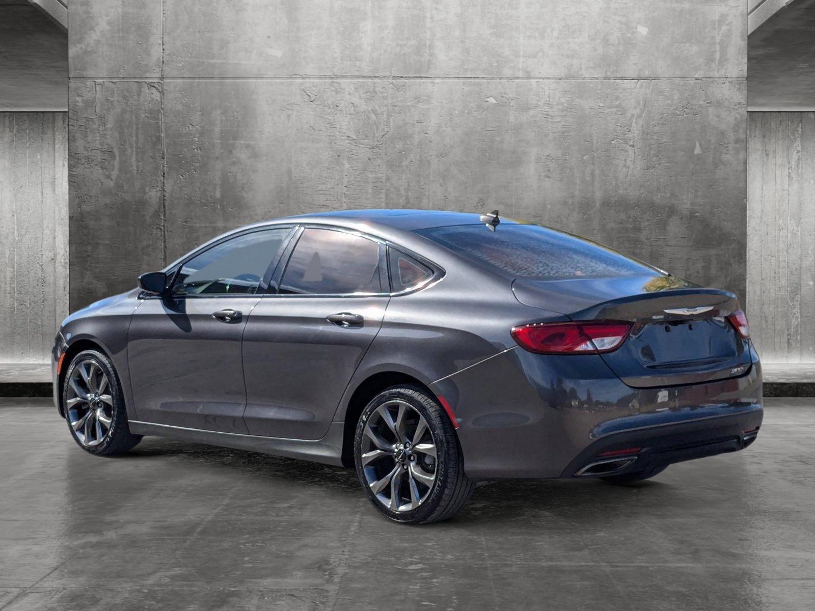 2015 Chrysler 200 Vehicle Photo in Spokane Valley, WA 99212