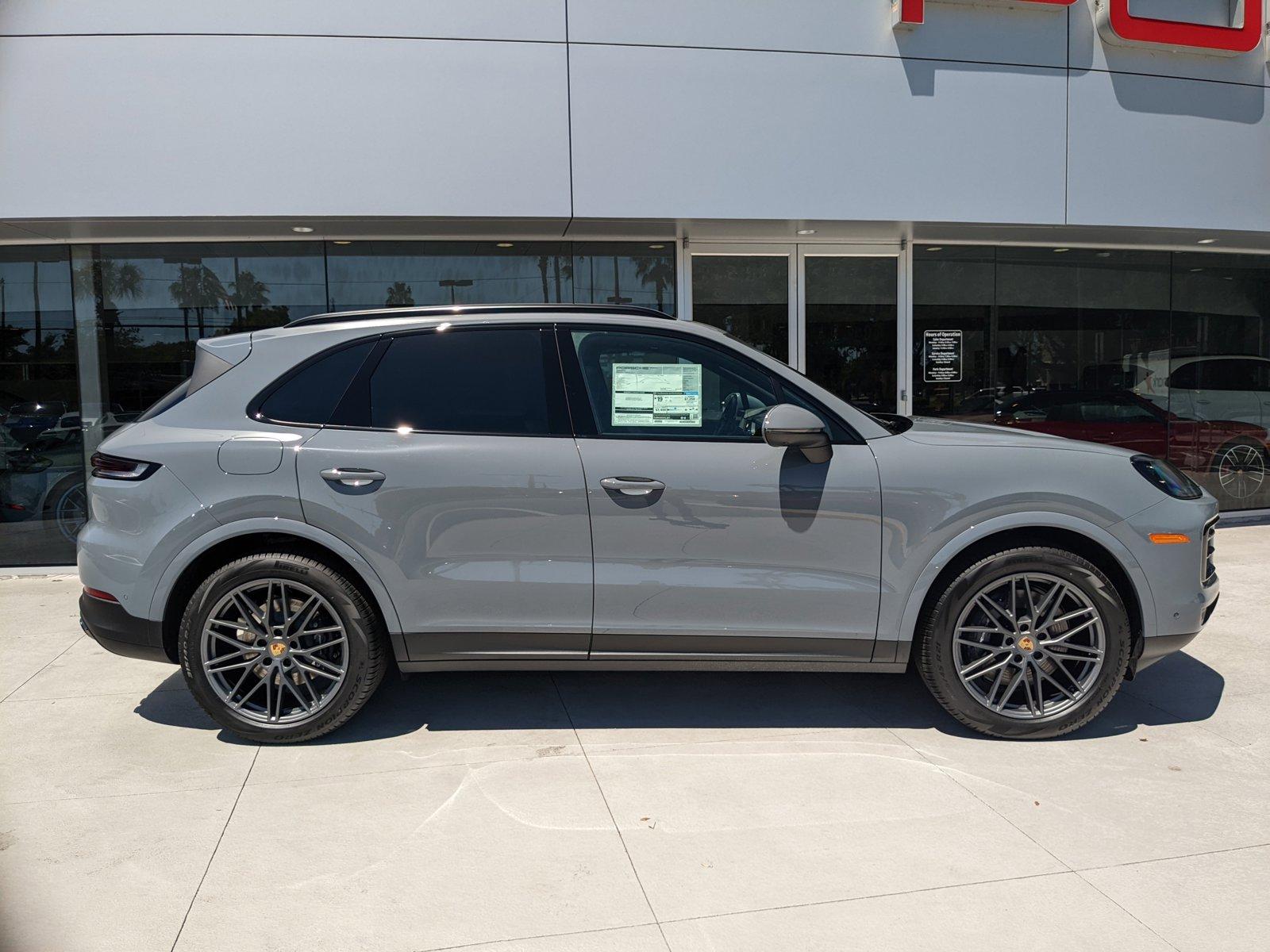 2024 Porsche Cayenne Vehicle Photo in Maitland, FL 32751