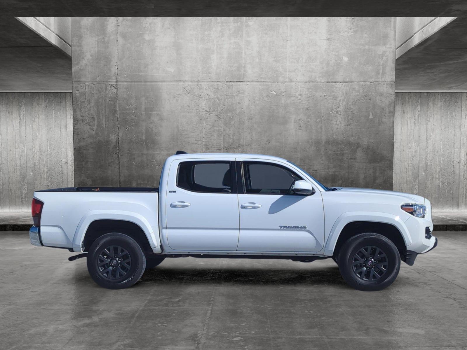 2022 Toyota Tacoma 2WD Vehicle Photo in Ft. Myers, FL 33907