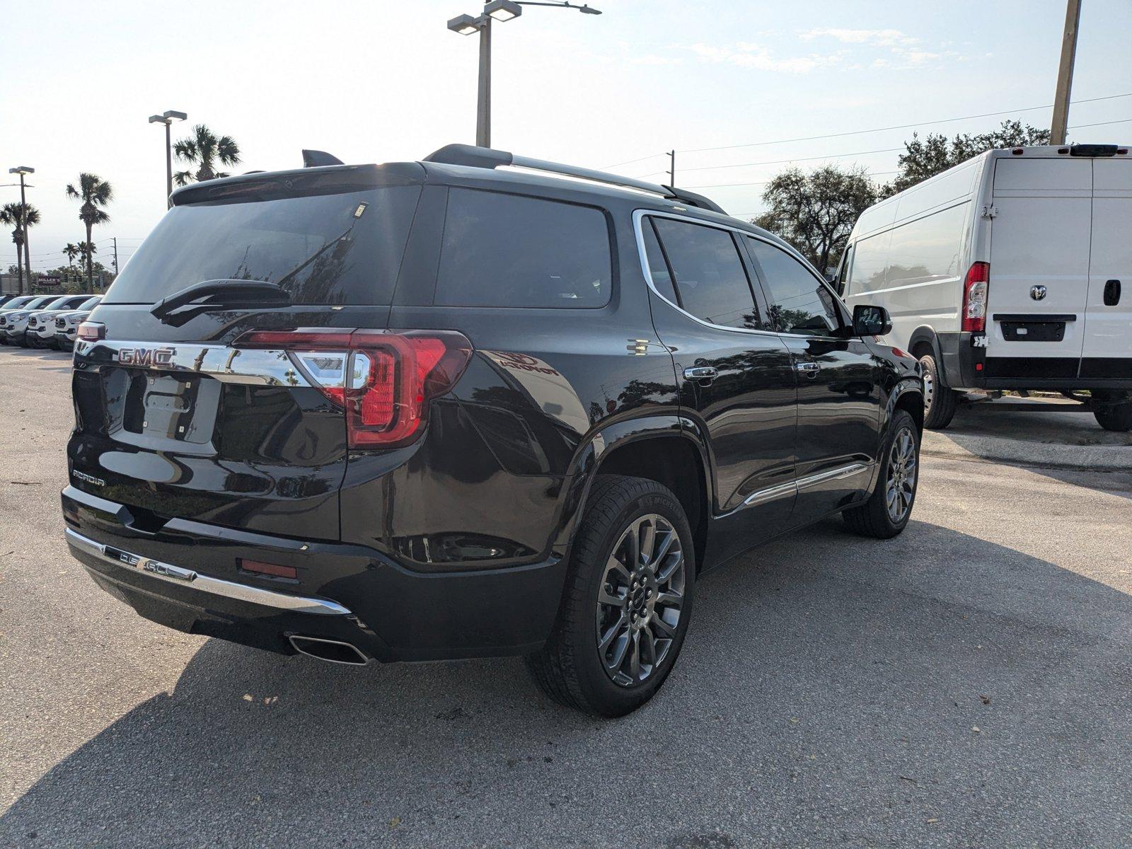 2023 GMC Acadia Vehicle Photo in Jacksonville, FL 32244