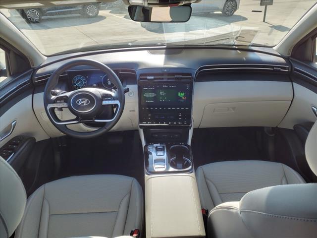 2024 Hyundai TUCSON Hybrid Vehicle Photo in Peoria, IL 61615