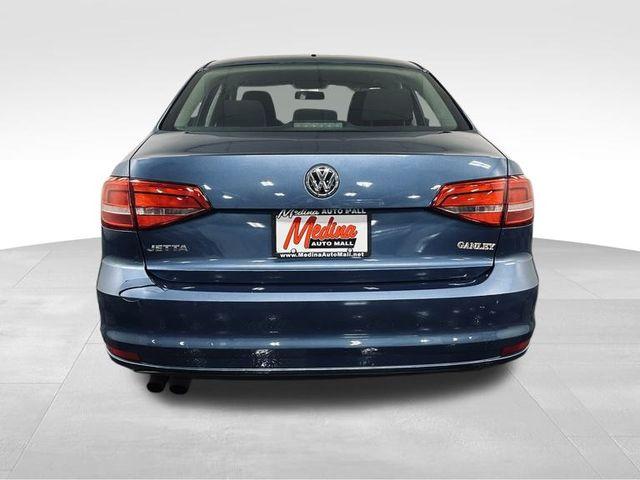 2015 Volkswagen Jetta Sedan Vehicle Photo in MEDINA, OH 44256-9631