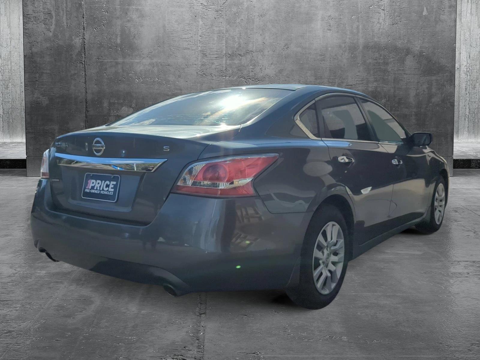 2015 Nissan Altima Vehicle Photo in Memphis, TN 38125