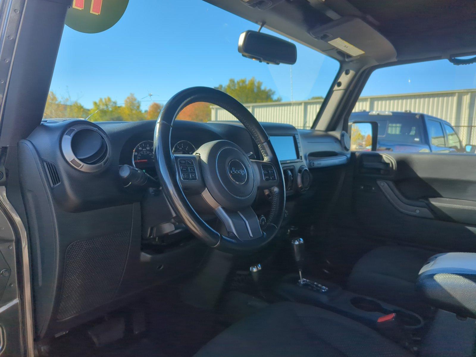 2017 Jeep Wrangler Unlimited Vehicle Photo in Memphis, TN 38133