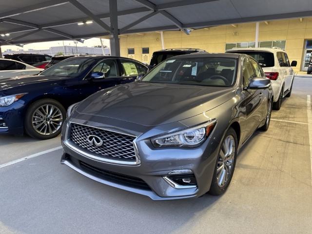 Select 2024 INFINITI Q50