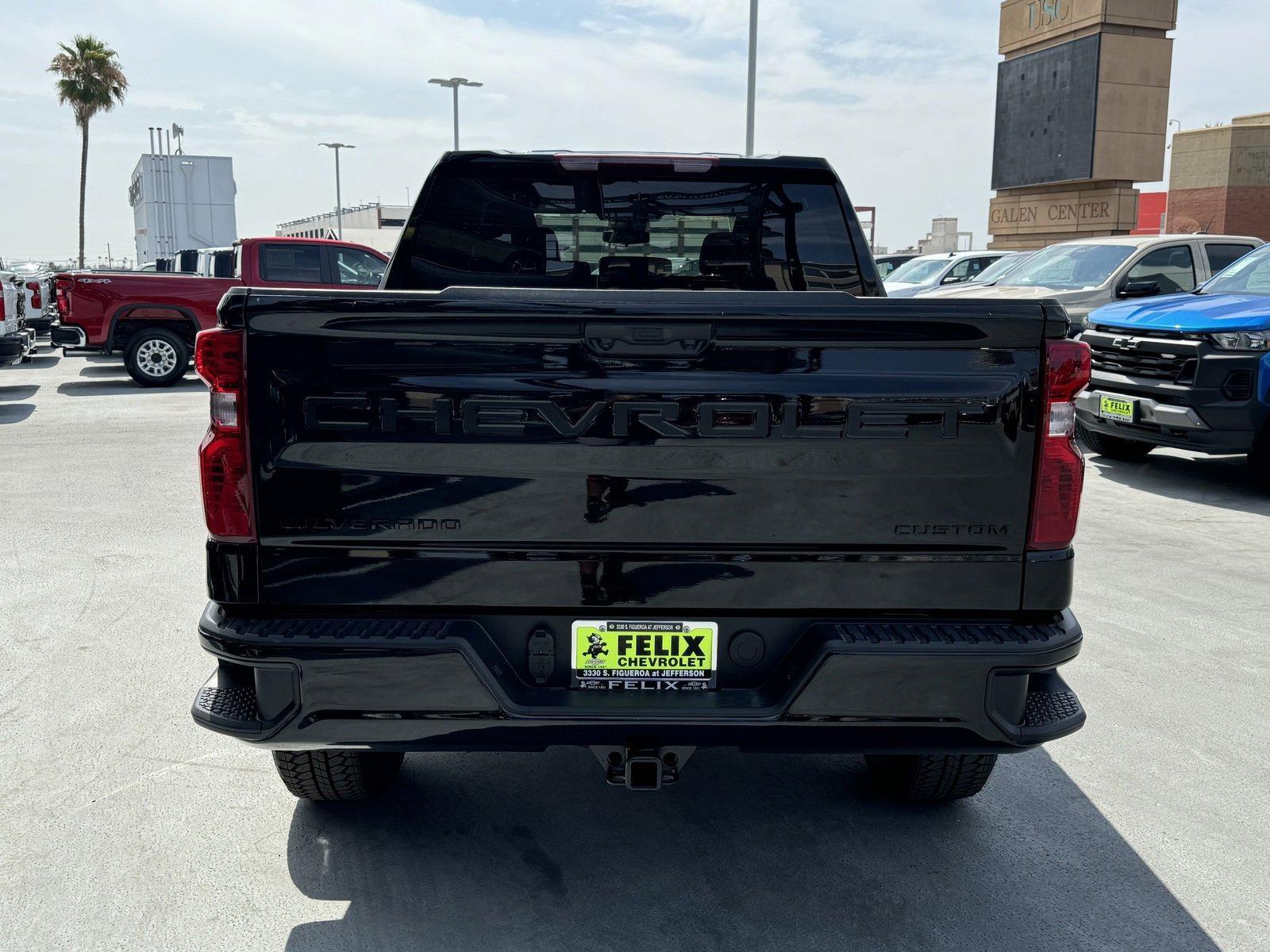 2024 Chevrolet Silverado 1500 Vehicle Photo in LOS ANGELES, CA 90007-3794