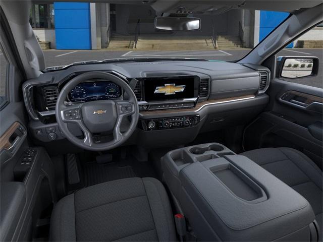 2024 Chevrolet Silverado 1500 Vehicle Photo in GRAND BLANC, MI 48439-8139