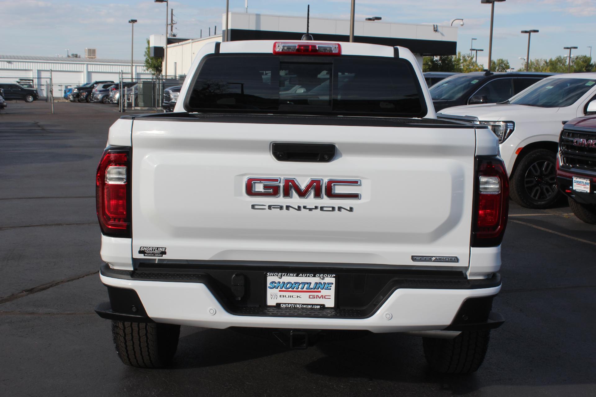 2024 GMC Canyon Vehicle Photo in AURORA, CO 80012-4011