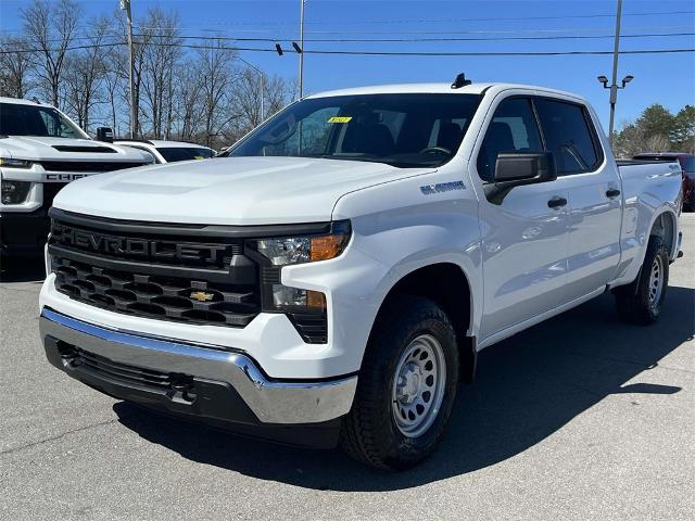 2024 Chevrolet Silverado 1500 Vehicle Photo in ALCOA, TN 37701-3235