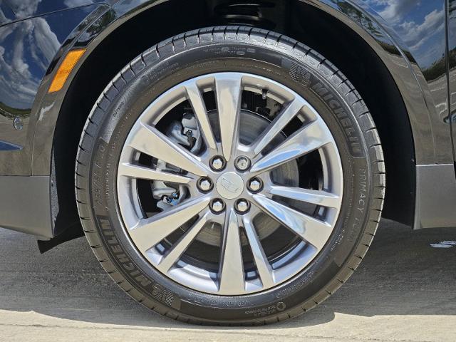 2025 Cadillac XT5 Vehicle Photo in TERRELL, TX 75160-3007