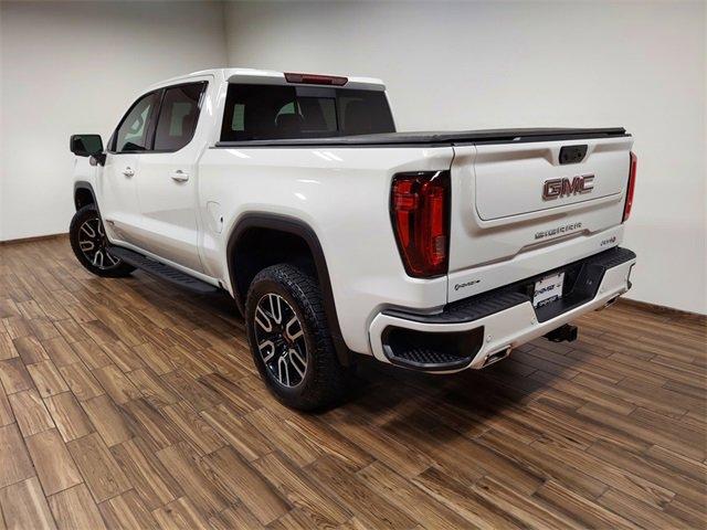 2024 GMC Sierra 1500 Vehicle Photo in SAUK CITY, WI 53583-1301