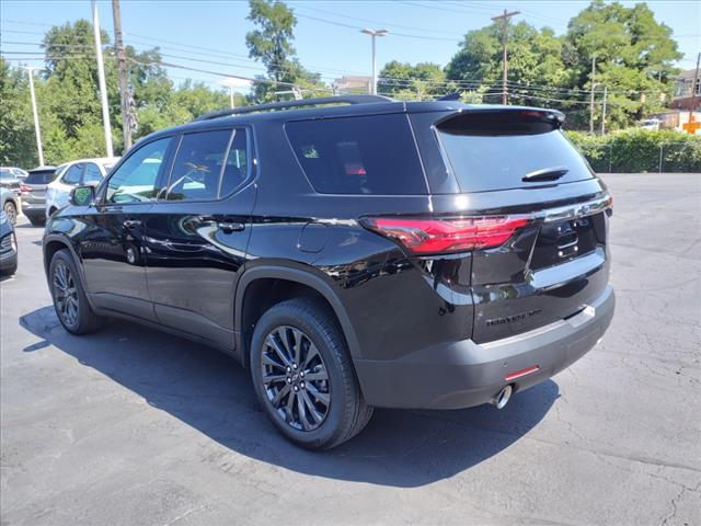 2023 Chevrolet Traverse Vehicle Photo in TARENTUM, PA 15084-1435