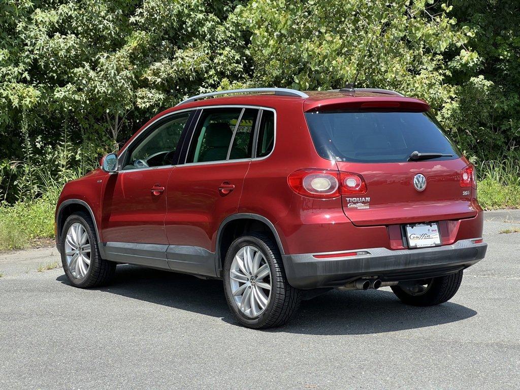 2010 Volkswagen Tiguan Vehicle Photo in MONROE, NC 28110-8431