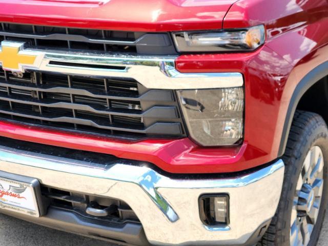 2024 Chevrolet Silverado 2500 HD Vehicle Photo in ENNIS, TX 75119-5114