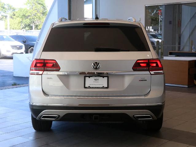 2018 Volkswagen Atlas Vehicle Photo in LIBERTYVILLE, IL 60048-3287