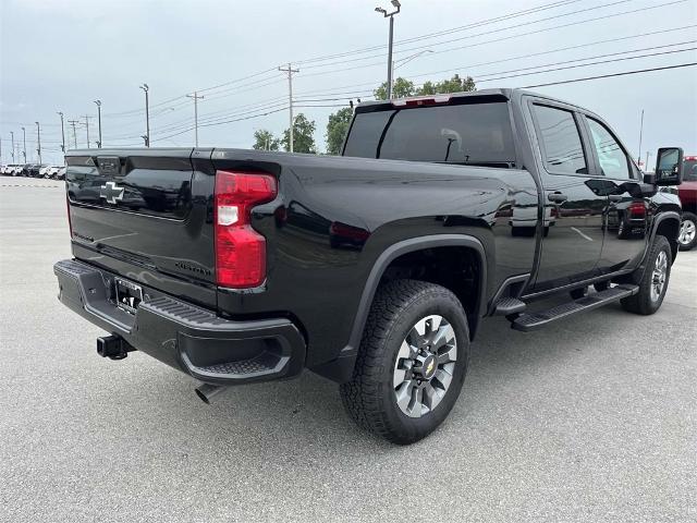 2024 Chevrolet Silverado 2500 HD Vehicle Photo in ALCOA, TN 37701-3235