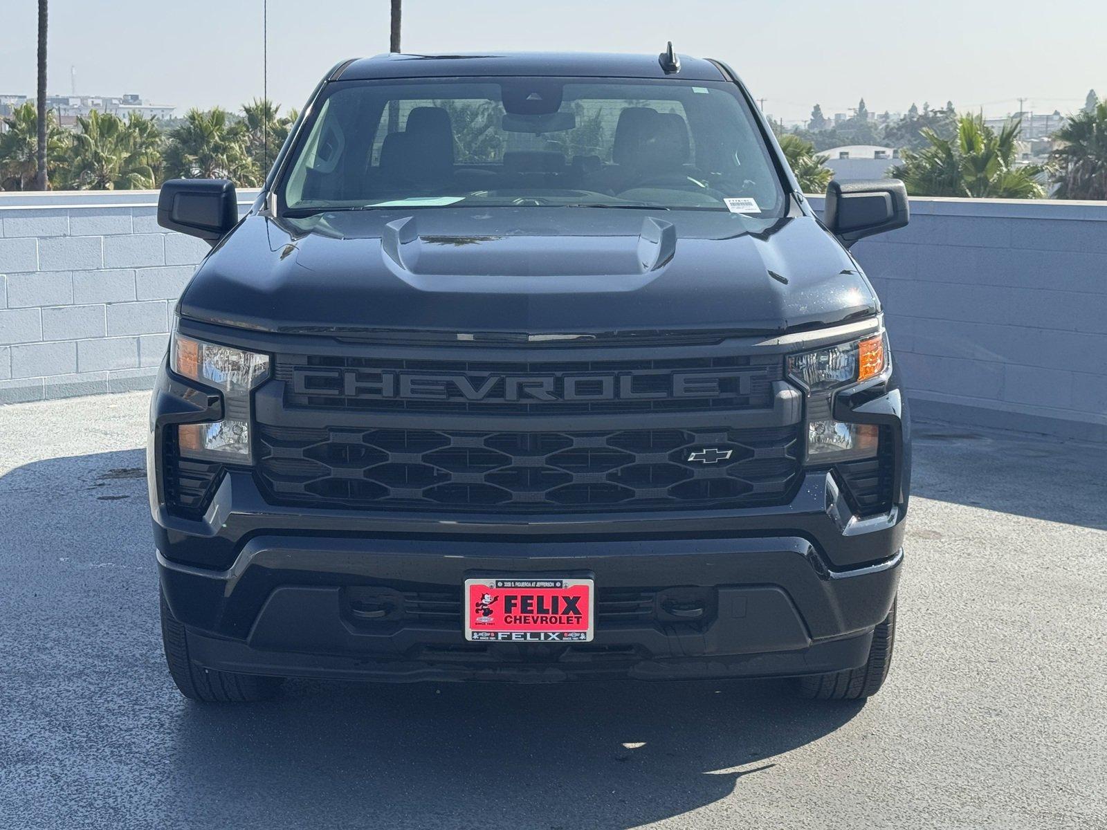 2022 Chevrolet Silverado 1500 Vehicle Photo in LOS ANGELES, CA 90007-3794