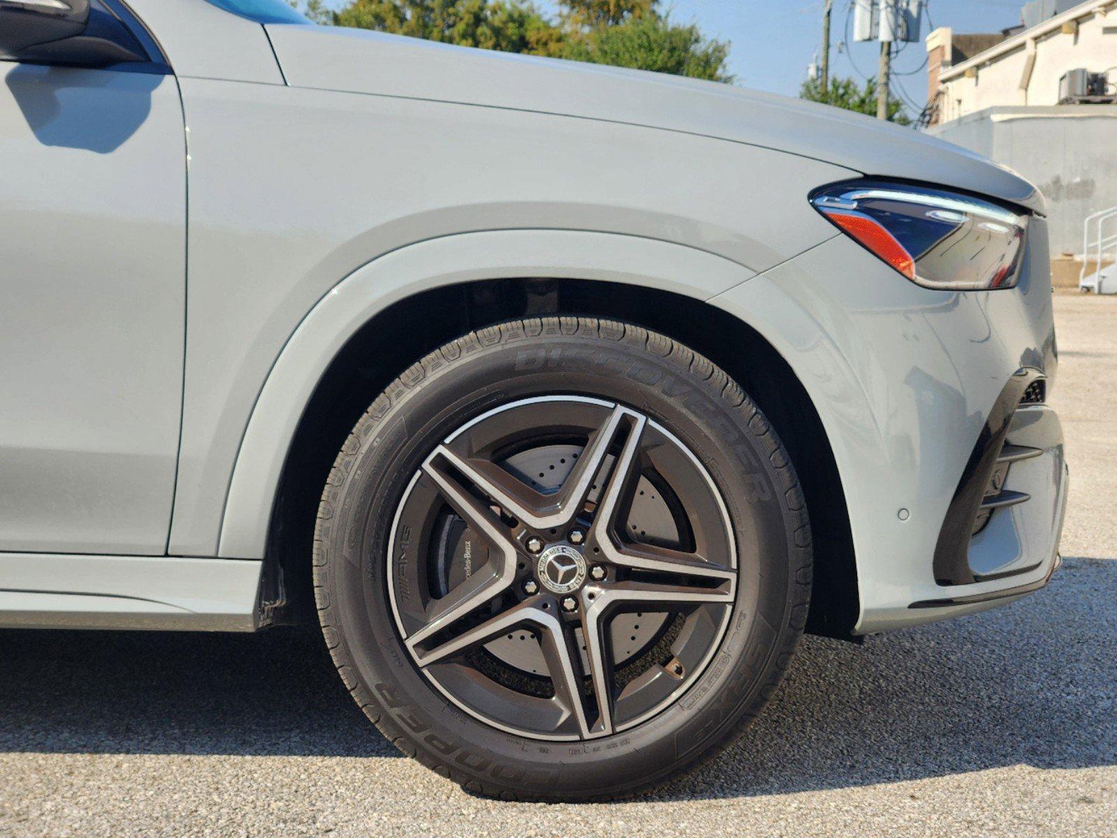 2024 Mercedes-Benz GLE Vehicle Photo in HOUSTON, TX 77079