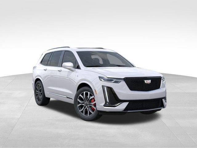 2025 Cadillac XT6 Vehicle Photo in MEDINA, OH 44256-9631