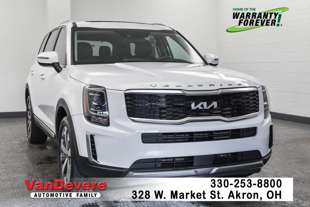 2022 Kia Telluride Vehicle Photo in AKRON, OH 44303-2185