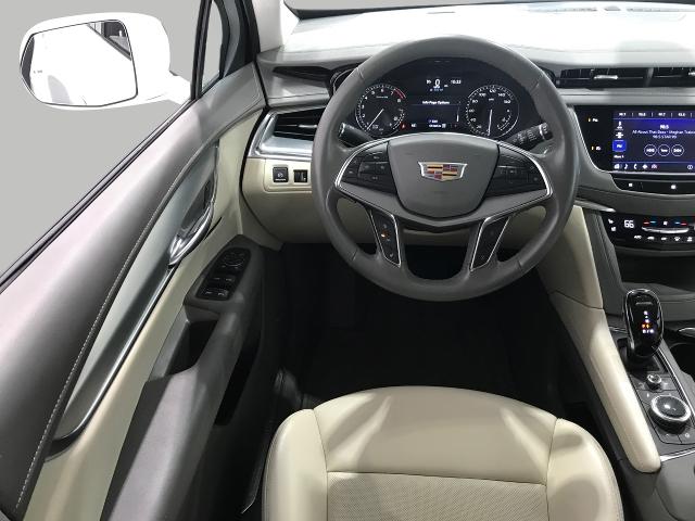 2020 Cadillac XT5 Vehicle Photo in GREEN BAY, WI 54303-3330