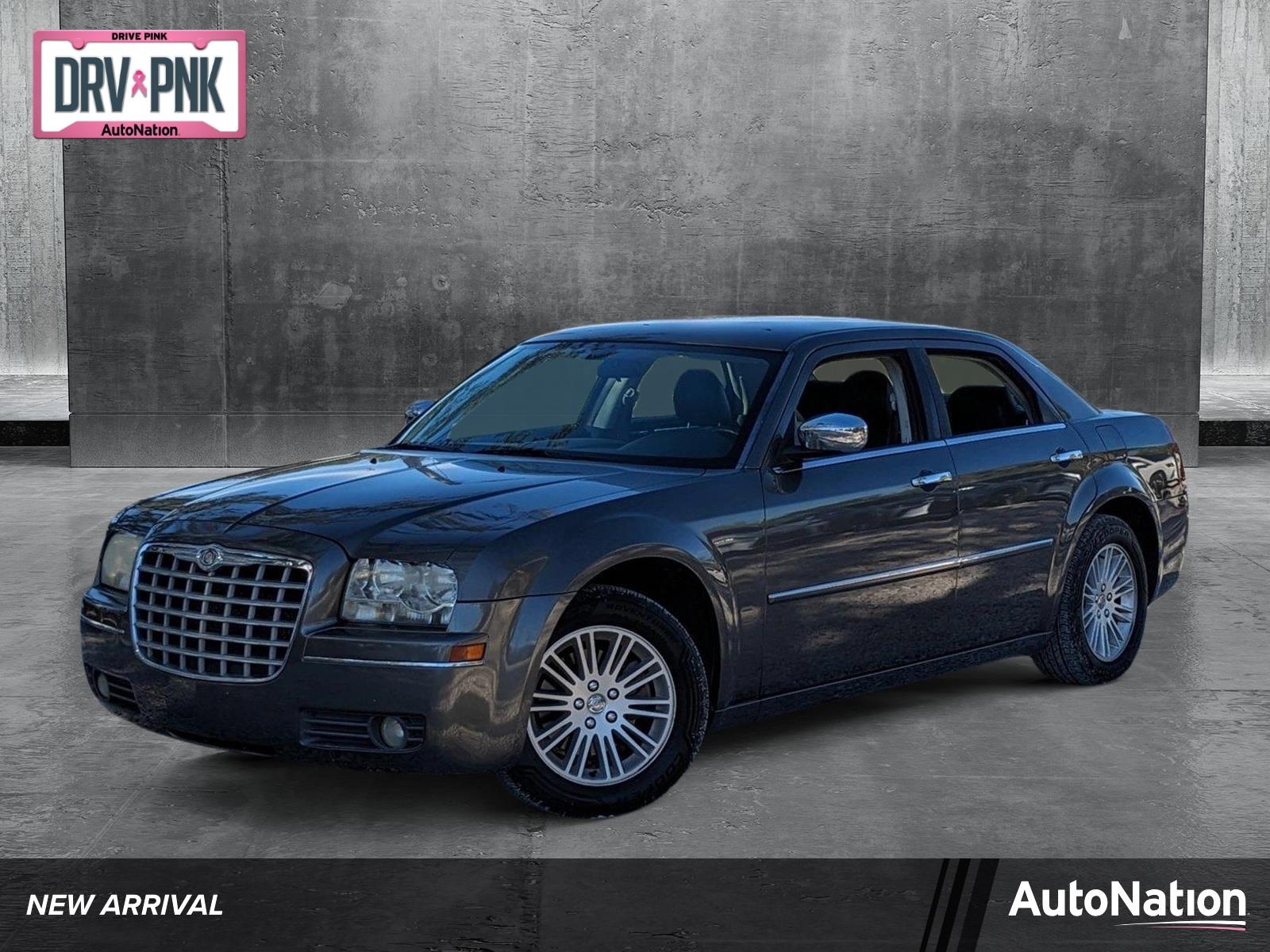 2010 Chrysler 300-Series Vehicle Photo in Tampa, FL 33614