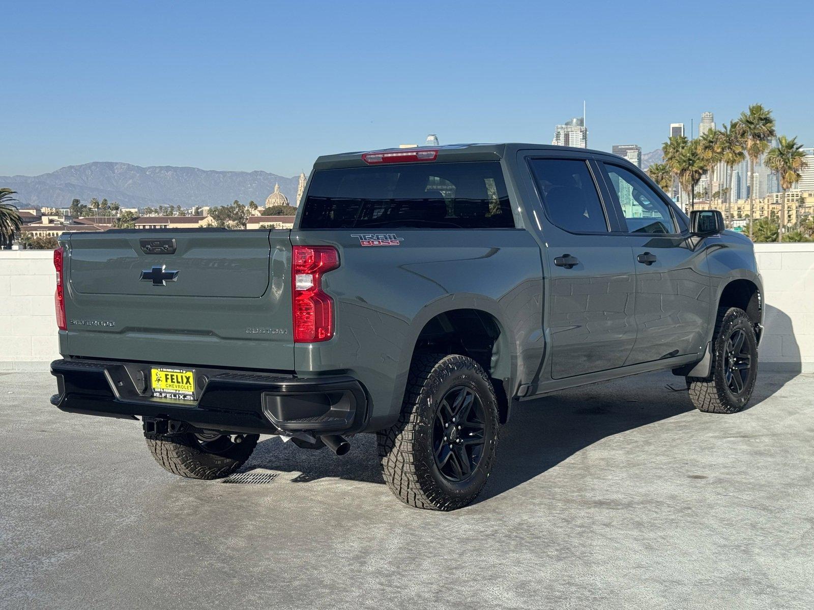 2025 Chevrolet Silverado 1500 Vehicle Photo in LOS ANGELES, CA 90007-3794