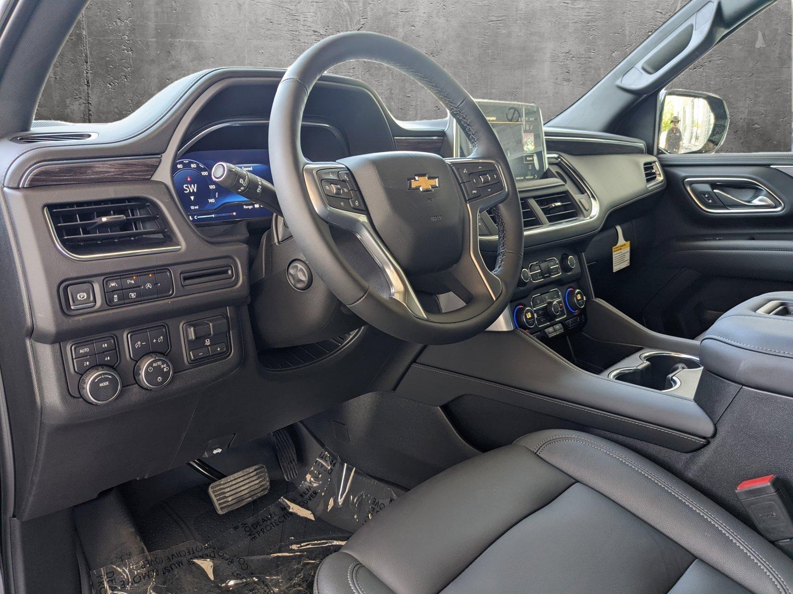 2024 Chevrolet Tahoe Vehicle Photo in VALENCIA, CA 91355-1705