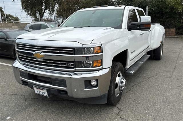 2015 Chevrolet Silverado 3500HD Built After Aug 14 Vehicle Photo in ELK GROVE, CA 95757-8703