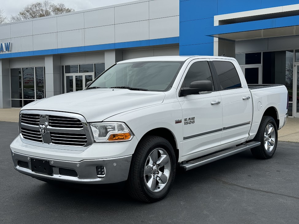 2015 Ram 1500 Vehicle Photo in BOONVILLE, IN 47601-9633