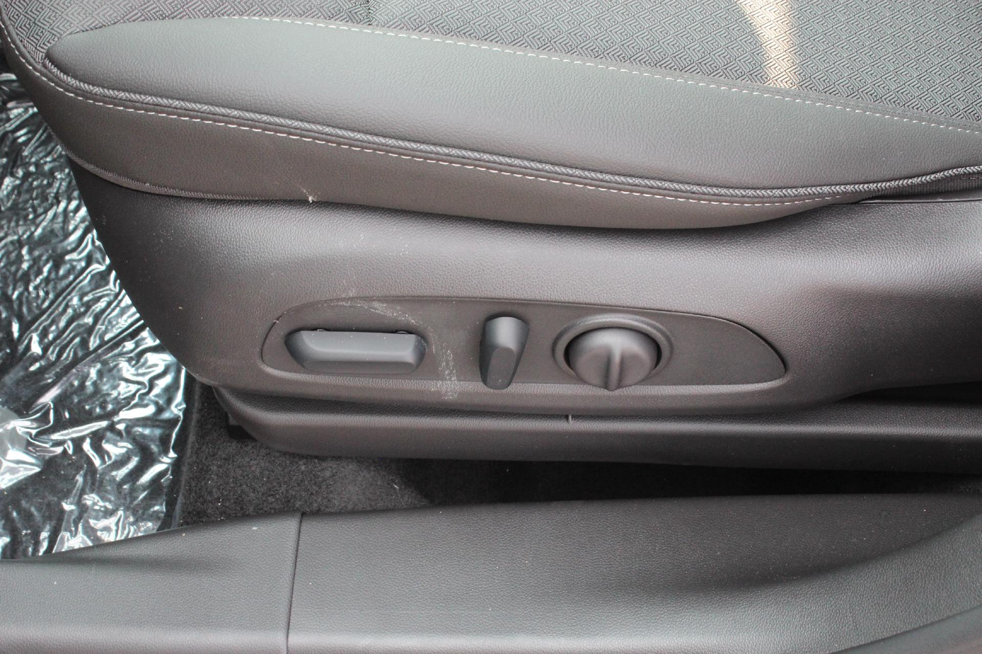 2025 Buick Encore GX Vehicle Photo in AURORA, CO 80012-4011