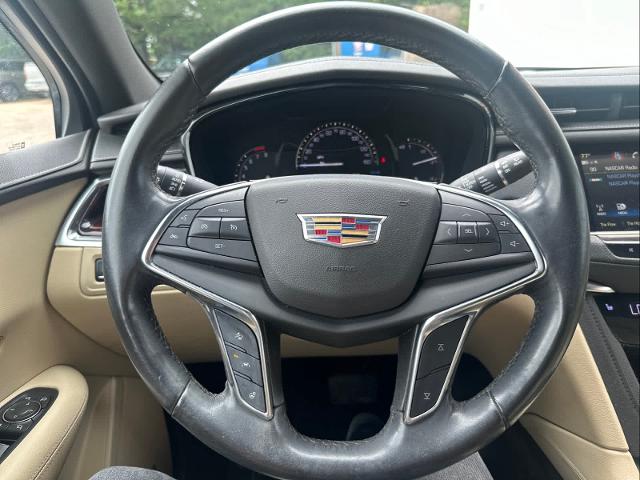 2018 Cadillac XT5 Vehicle Photo in DUNN, NC 28334-8900