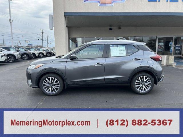 Used 2024 Nissan Kicks SV with VIN 3N1CP5CV7RL526867 for sale in Vincennes, IN