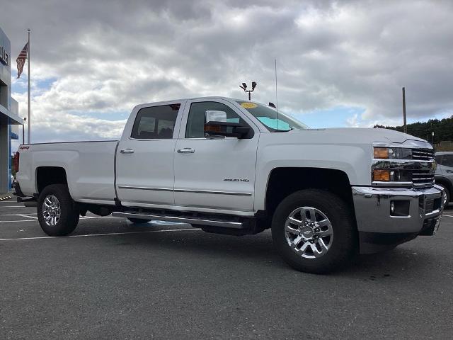 2018 Chevrolet Silverado 3500HD Vehicle Photo in GARDNER, MA 01440-3110