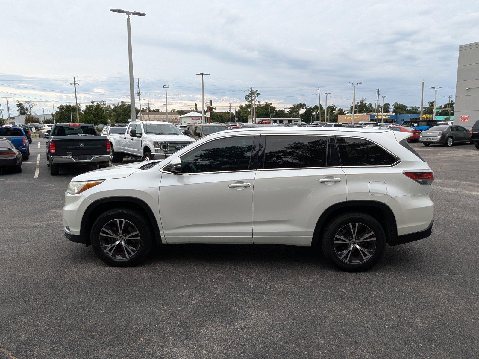 2016 Toyota Highlander Vehicle Photo in Panama City, FL 32401