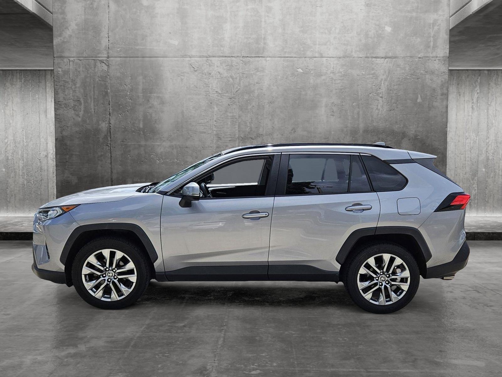 2020 Toyota RAV4 Vehicle Photo in Pembroke Pines , FL 33027