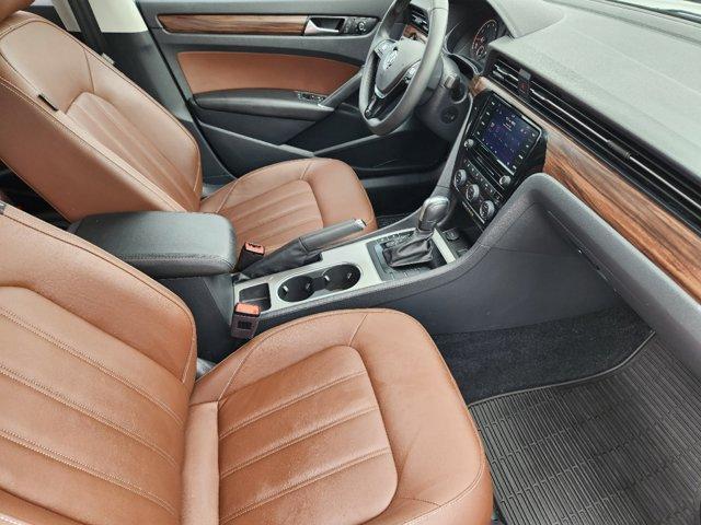 2022 Volkswagen Passat Vehicle Photo in SUGAR LAND, TX 77478-0000