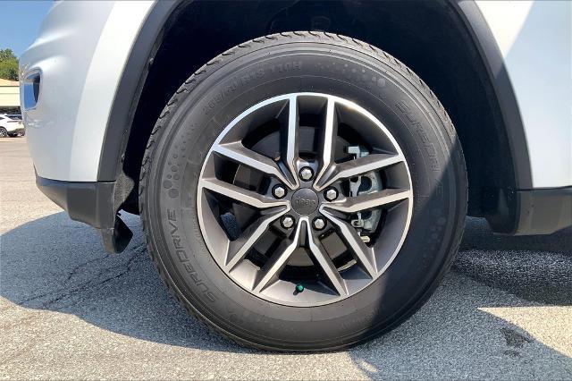 2022 Jeep Grand Cherokee WK Vehicle Photo in Kansas City, MO 64114