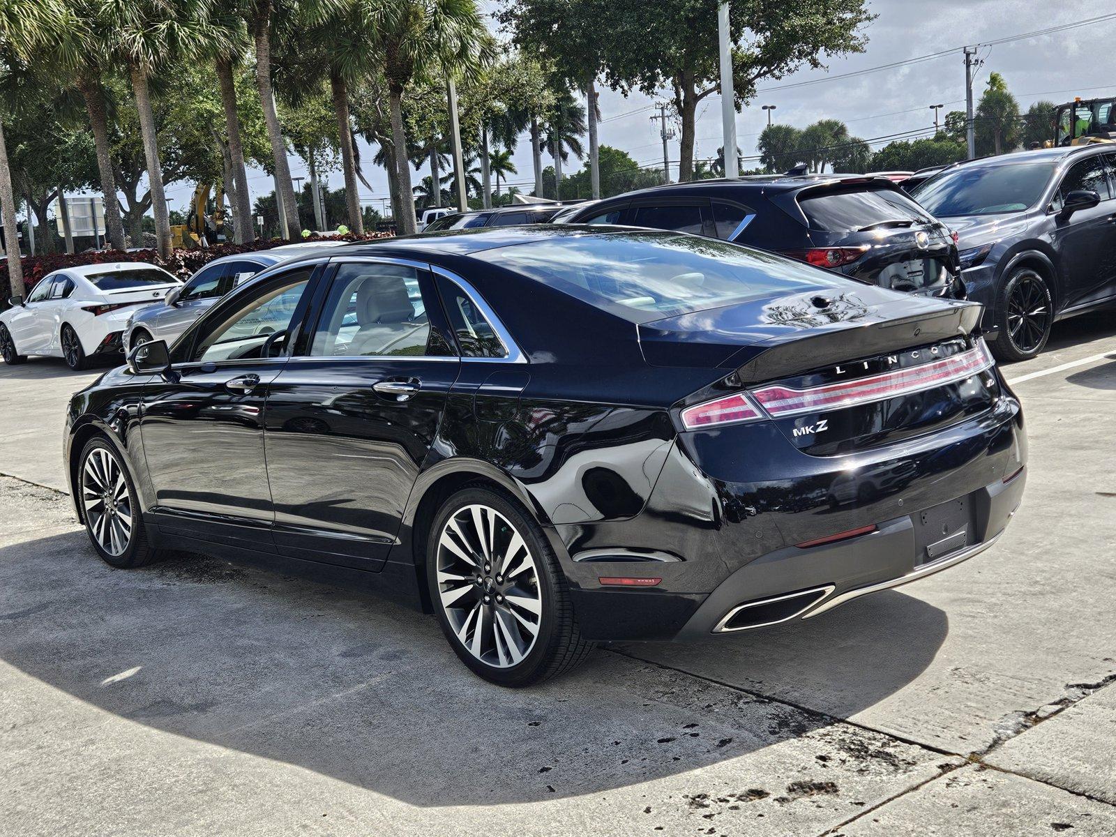 2017 Lincoln MKZ Vehicle Photo in Pembroke Pines , FL 33027