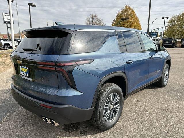 2024 Chevrolet Traverse Vehicle Photo in GREELEY, CO 80634-4125