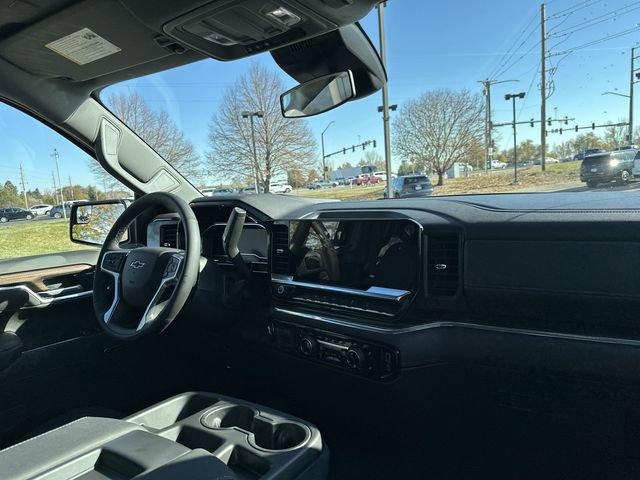 2025 Chevrolet Silverado 1500 Vehicle Photo in GREELEY, CO 80634-4125