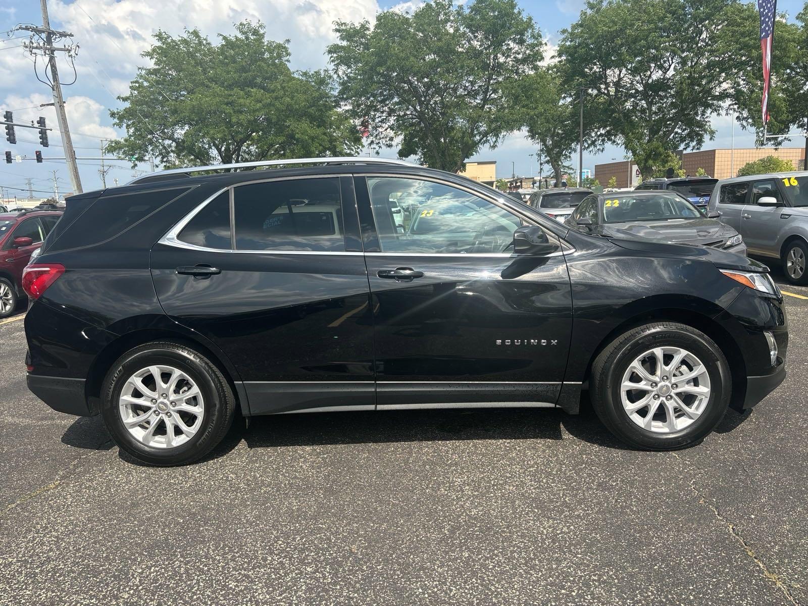 2020 Chevrolet Equinox Vehicle Photo in Saint Charles, IL 60174