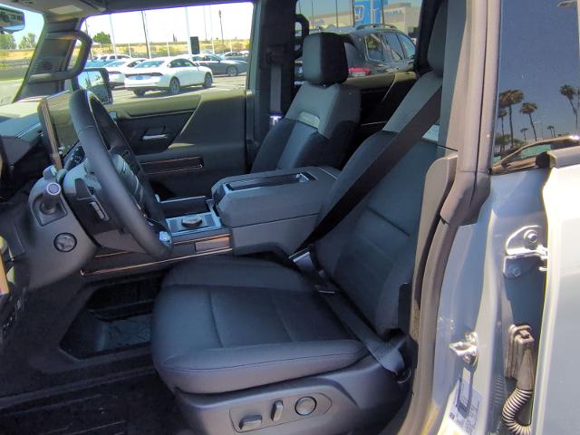 2024 GMC HUMMER EV SUV Vehicle Photo in ANAHEIM, CA 92806-5612