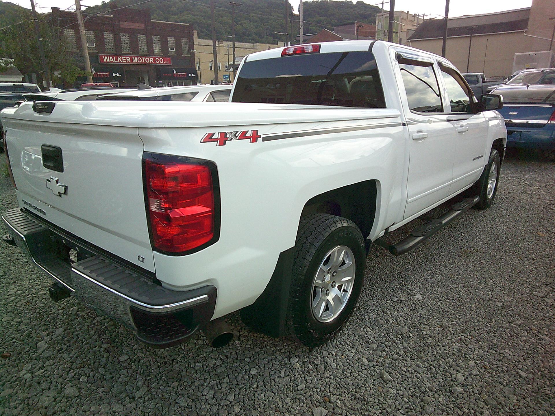 2018 Chevrolet Silverado 1500 Vehicle Photo in KITTANNING, PA 16201-1536